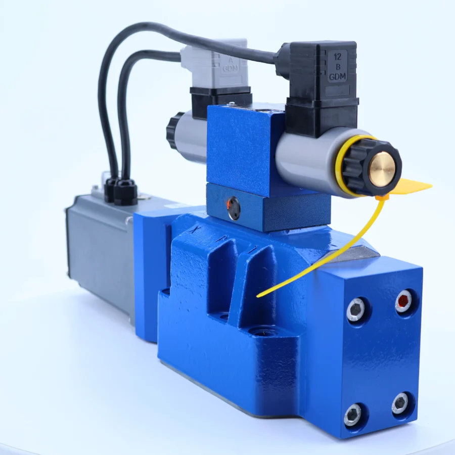 4WRKE 4WREE 4WRZE 4WRKE10 4WRKE16 Series 4WRKE 16 W6-200L-3X/6EG24K31/F1D3M Proportional Directional Valve